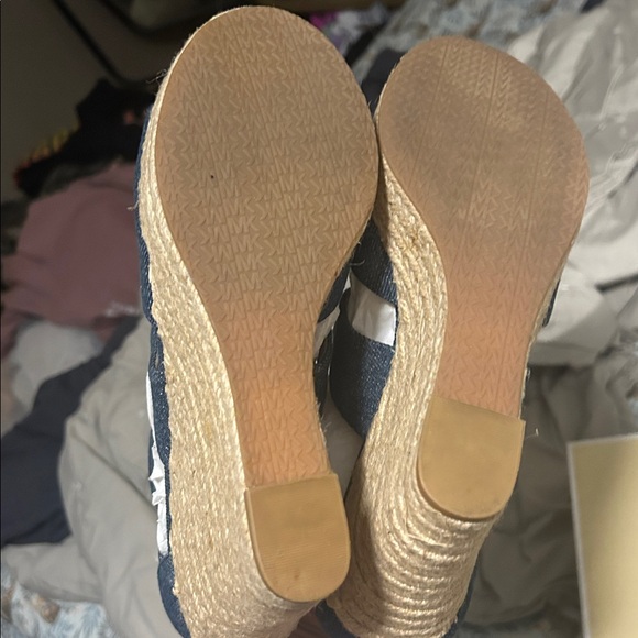 Michael Kors Denim Damita Espadrille Wedges - 8.5 - Picture 4 of 5